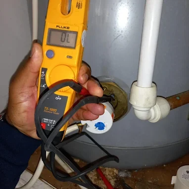 Checking voltage of water tank